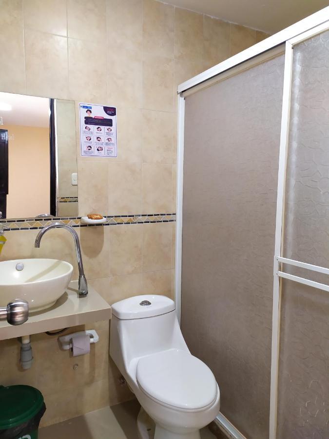 ואיידופאר Hotel Plaza Colonial מראה חיצוני תמונה